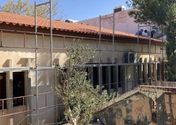 Επισκευαστικές εργασίες σε δημόσια κτήρια υλοποιεί ο Δήμος