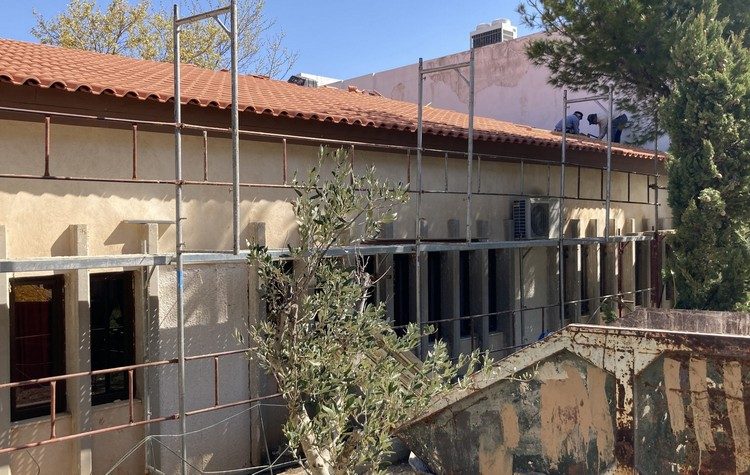 Επισκευαστικές εργασίες σε δημόσια κτήρια υλοποιεί ο Δήμος
