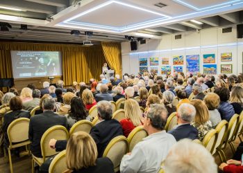 Η επιστροφή του… απαραίτητου Πολιτισμού