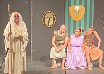 Μια διαφορετική παρωδία επί σκηνής από τη θεατρική ομάδα του ΠΑΟΔΑΠ