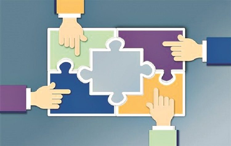 Ένα χρόνο πριν τις κάλπες