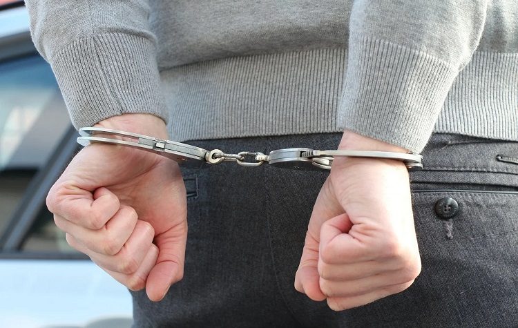 Συνελήφθη 50χρονος άστεγος για την απόπειρα βιασμού στον Άγιο Θωμά - Μεταφέρθηκε σε ψυχιατρική κλινική