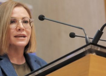 Αναστέλλεται η ιδιότητα του μέλους της ΝΔ της Μαρίας Σπυράκη