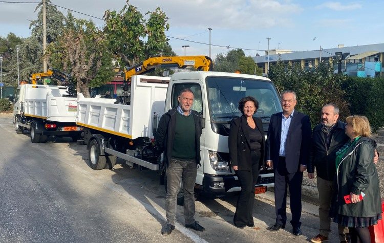 Νέα οχήματα στο «οπλοστάσιο» του Δήμου