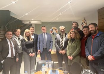 «Νέος Διόνυσος»: Συνάντηση γνωριμίας με τον Εμπορικό Σύλλογο της πόλης