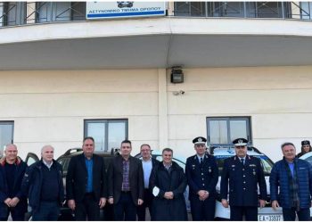 Δωρεά δύο οχημάτων 4Χ4 στο Αστυνομικό Τμήμα Ωρωπού και στο Τμήμα Ασφαλείας Καλάμου