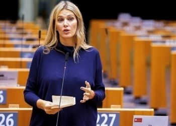 Παύθηκε η Εύα Καϊλή από αντιπρόεδρος του Ευρωκοινοβουλίου