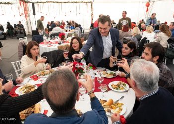 Οι εργαζόμενοι του Δήμου γιόρτασαν τα Χριστούγεννα με το καθιερωμένο γεύμα