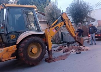 Κατάργηση του παλαιού αγωγού του δικτύου ύδρευσης στο κέντρο Νέας Μάκρης