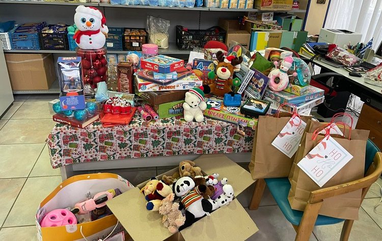 Χριστούγεννα αλληλεγγύης και προσφοράς στη Νέα Ερυθραία