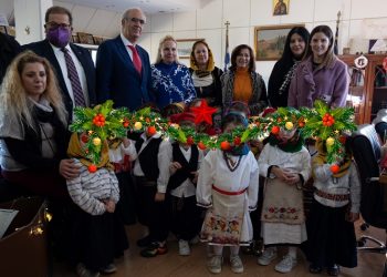 Κάλαντα με… άρωμα Μικράς Ασίας στο Δημαρχείο Κηφισιάς