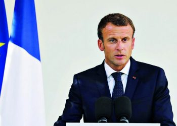 Μακρόν για Ρωσία: «Εγγυήσεις» και αντιδράσεις