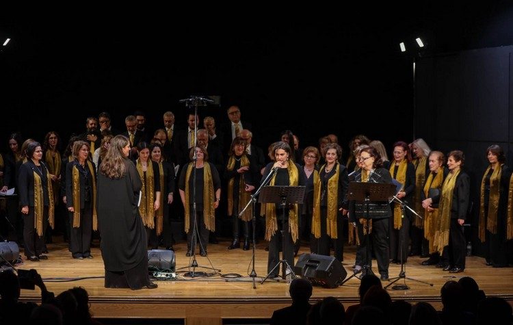 Εξαιρετική Χριστουγεννιάτικη συναυλία της Μικτής Χορωδίας Δήμου Αμαρουσίου