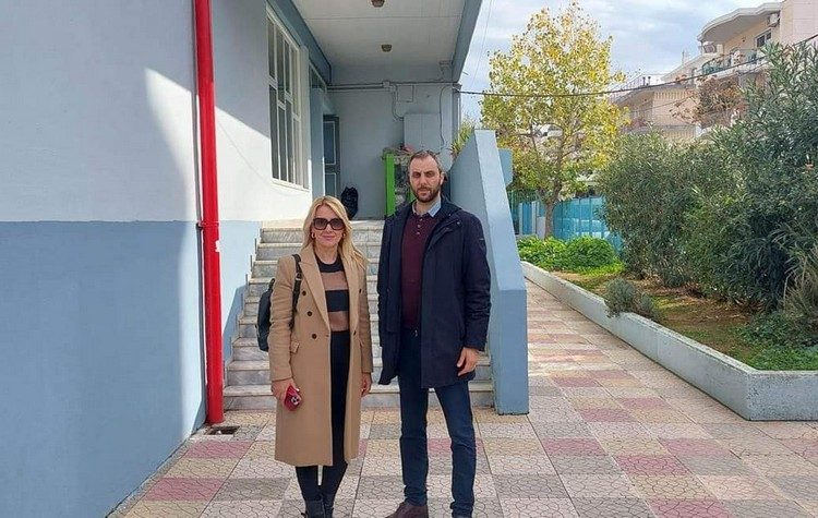 Δεύτερος κύκλος επισκέψεων στα σχολεία της πόλης από Γ. Πισιμίση - Φ. Αδαμίδη