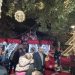 Η πόλη φόρεσε τα γιορτινά της - Άναψε το χριστουγεννιάτικο δέντρο
