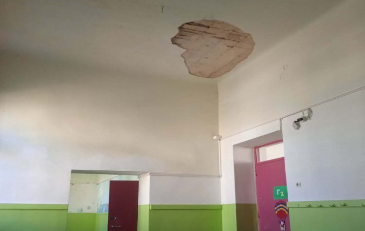 Πτώση σοβάδων σε διάδρομο στο 1ο Δημοτικό σχολείο Ηρακλείου