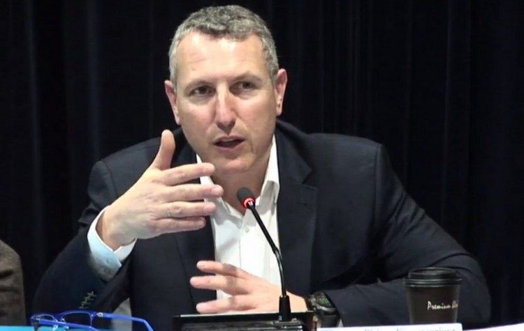 Κώστας Βλάχος: «Ανεξαρτητοποιούμαι από το #Ενωμένο Μαρούσι»