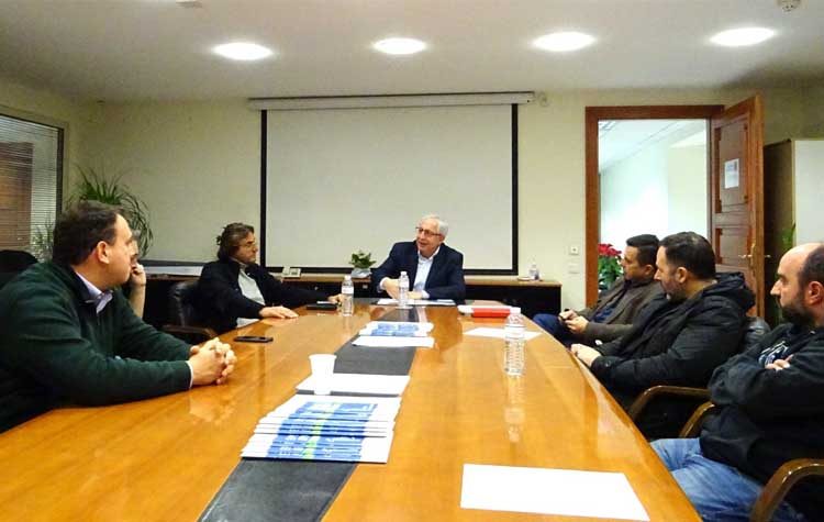 Συνάντηση Θ. Αμπατζόγλου με εκπροσώπους του κλάδου εστίασης του Αμαρουσίου