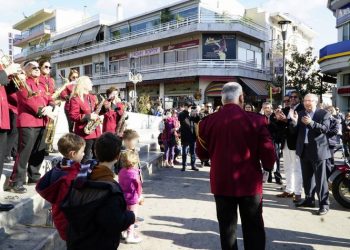 Πρωτοχρονιάτικα κάλαντα από τη Φιλαρμονική του Δήμου Αμαρουσίου