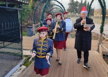 Νότα αισιοδοξίας και Πρωτοχρονιάτικα κάλαντα από τη μπάντα του Ωδείου Δήμου Ωρωπού