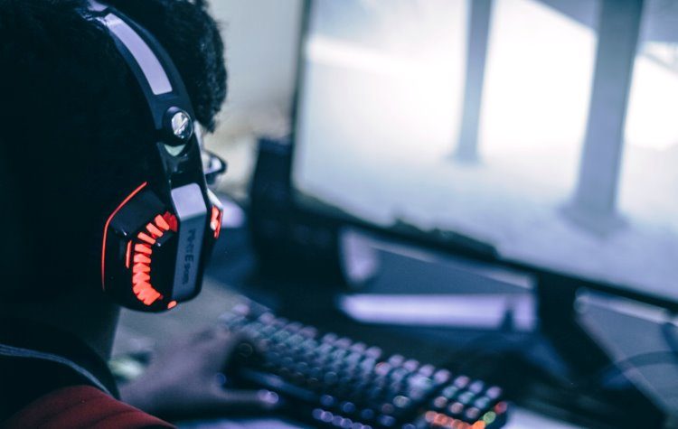 4ο Γυμνάσιο: Ανοίγει «κεραίες» για τις ηλεκτρονικές εξαρτήσεις