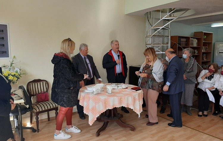 Στην κοπή πίτας του ΚΑΠΗ Νέας Πεντέλης παρευρέθηκε ο Βλάσσης Σιώμος