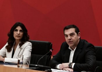 Αλ. Τσίπρας: Θα απέχουμε από τις ψηφοφορίες στη Βουλή, να προκηρυχθούν άμεσα εκλογές