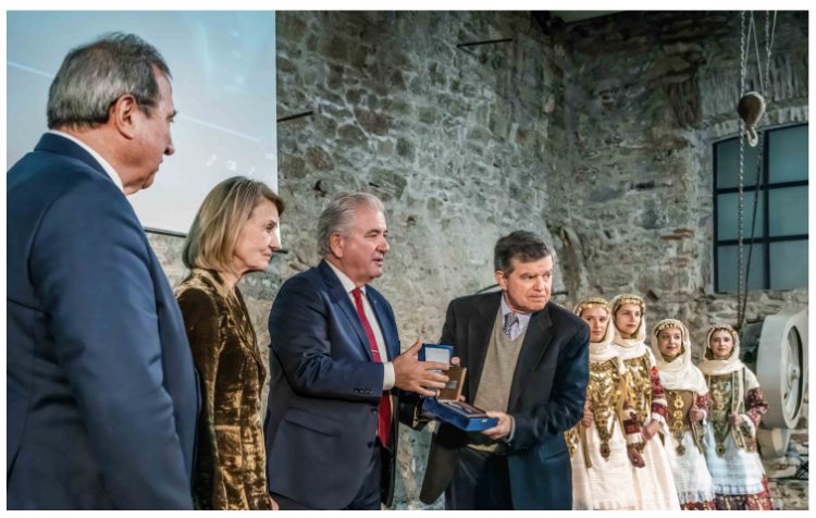 Επίτιμοι δημότες του Δήμου Λαυρεωτικής το ζεύγος Αθανασίου & Μαρίνας Μαρτίνου