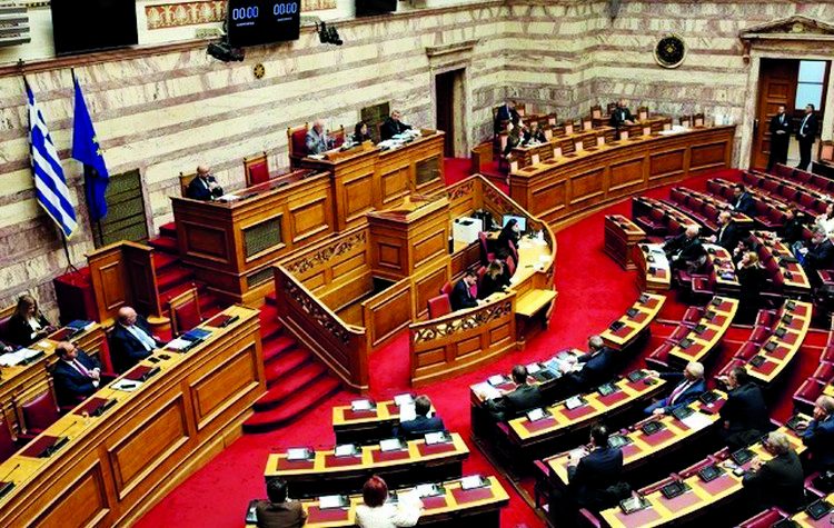 Στον δρόμο για τις κάλπες