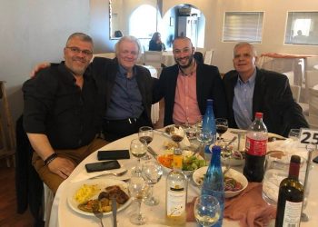 Στο γλέντι του Συλλόγου Ηπειρωτών ο Μάριος Ψυχάλης και μέλη της παράταξης ΔΗΜΟΣ ΜΠΡΟΣΤΑ+