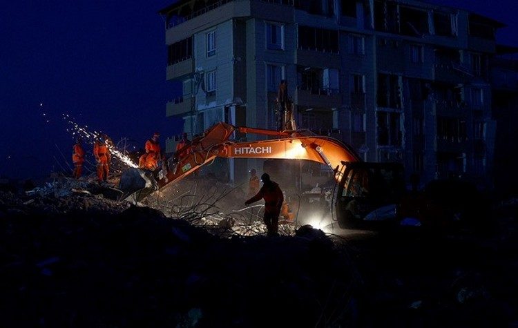 Πάνω από 37.000 οι νεκροί σε Τουρκία και Συρία από τον σεισμό