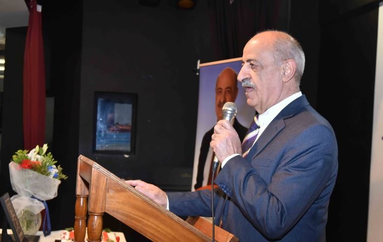 Κ. Τσιαμπάς: «Σπάταλη στον δημοτικό φωτισμό»