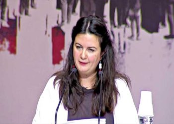 Τι περιμένεις πια;