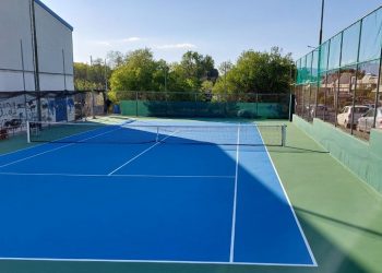 Άλλαξαν όψη τα γήπεδα τένις σε Λυκόβρυση και Πεύκη