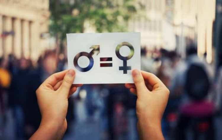 Αναγκαία η συμμετοχή των γυναικών στα κέντρα λήψης αποφάσεων