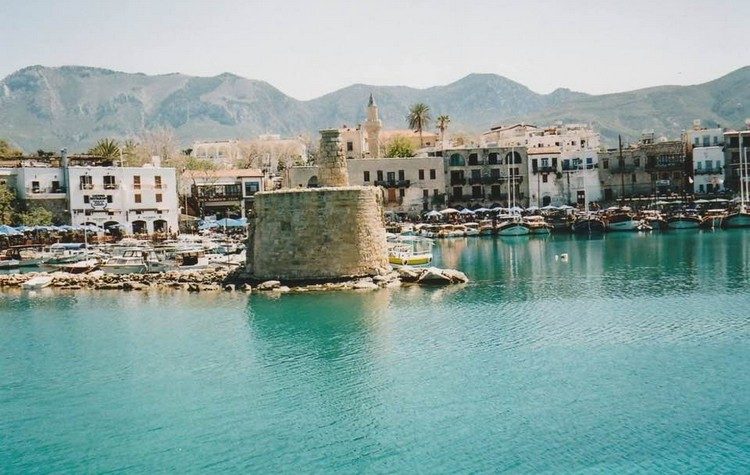 Η αλήθεια κρύβεται στην πένα της βρετανικής «εποικοδομητικής ασάφειας!»