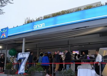 Διασκέδαση και πολλές εκπλήξεις από τα «ΕΦΤΑΡΙΑ» του ΣΚΡΑΤΣ σε κατάστημα ΟΠΑΠ στην Κηφισιά 