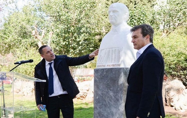 Η προτομή του στοχαστή Χρήστου Μαλεβίτση κοσμεί και πάλι τη Φιλοθέη