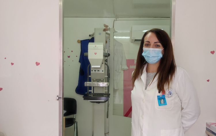 «Στάση» στη πόλη κάνει ο κινητός μαστογράφος της αντικαρκινικής