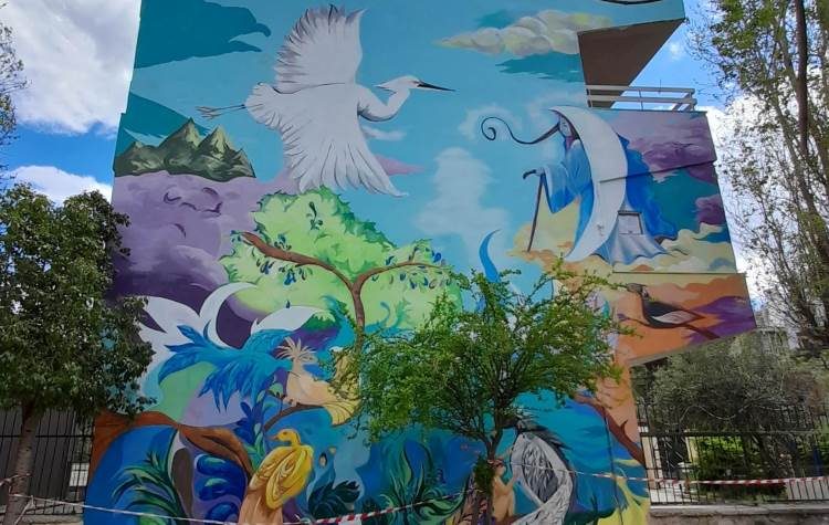 «Έργο τέχνης» στους τοίχους του 1ου Γυμνασίου