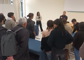 2ο ΓΕΛ Αμαρουσίου: Διαβεβαιώσεις στους μαθητές για τον πεσμένο σοβά, αλλά και ένταση στο δημαρχείο