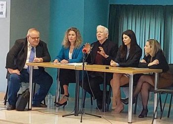 Άνοιξε η συζήτηση για την Ελλάδα των νέων