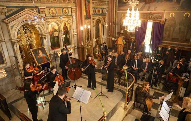 Δημοτικό Ωδείο: Ερμήνευσε σε κατάνυξη «Τα Κατά Ματθαίον Πάθη» του Μπαχ