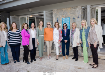 Φαίνη Χατζηαθανασιάδου: «Η κοινωνική προσφορά συναντά τη βιωσιμότητα στη μόδα»