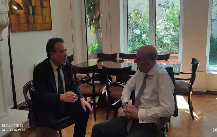 Συνάντηση Αργύρη Ντινόπουλου με τον Γιάννη Μπρατάκο