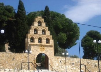 Πανηγύρι της Ζωοδόχου Πηγής στην Κερατέα