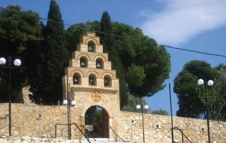 Πανηγύρι της Ζωοδόχου Πηγής στην Κερατέα