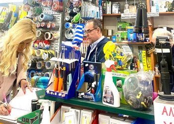 Κοντά στους επαγγελματίες του Δήμου η Μαρίνα Πατούλη - Σταυράκη