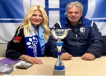 Κοντά στους νικητές του Α.Ο. Πεύκης βρέθηκε η Μαρίνα Πατούλη - Σταυράκη