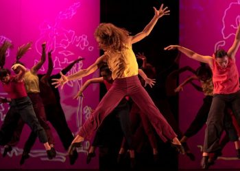 Το 2ο Gala μοντέρνου χορού στο Δημοτικό Θέατρο Πεύκης